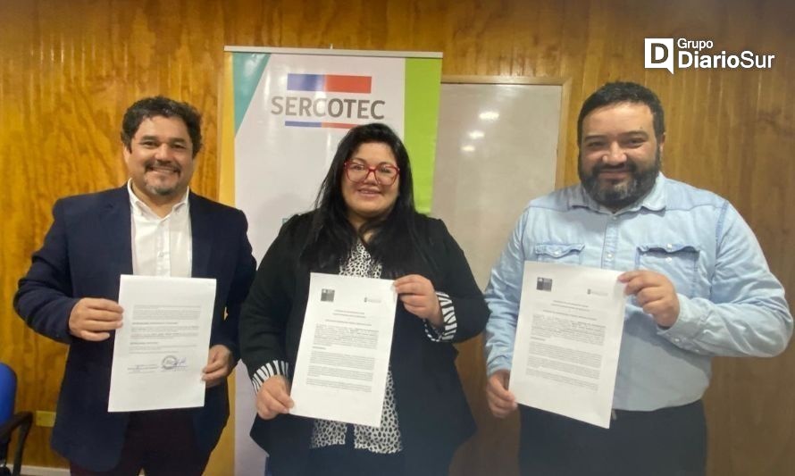 Municipio de Guaitecas y Sercotec firmaron  convenio de colaboración