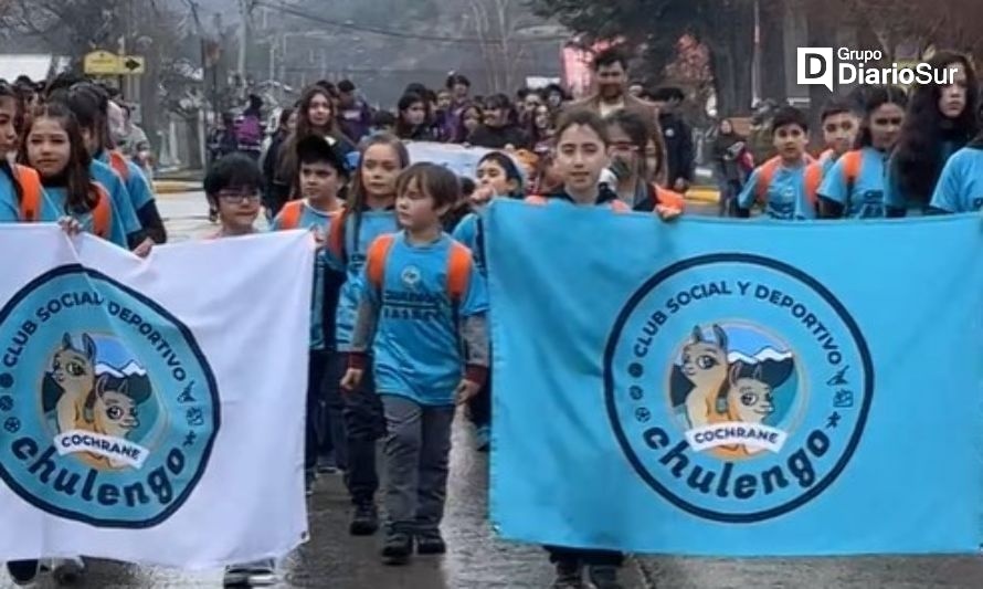 Te Deum y desfile dieron el vamos a Fiestas Patrias en Cochrane