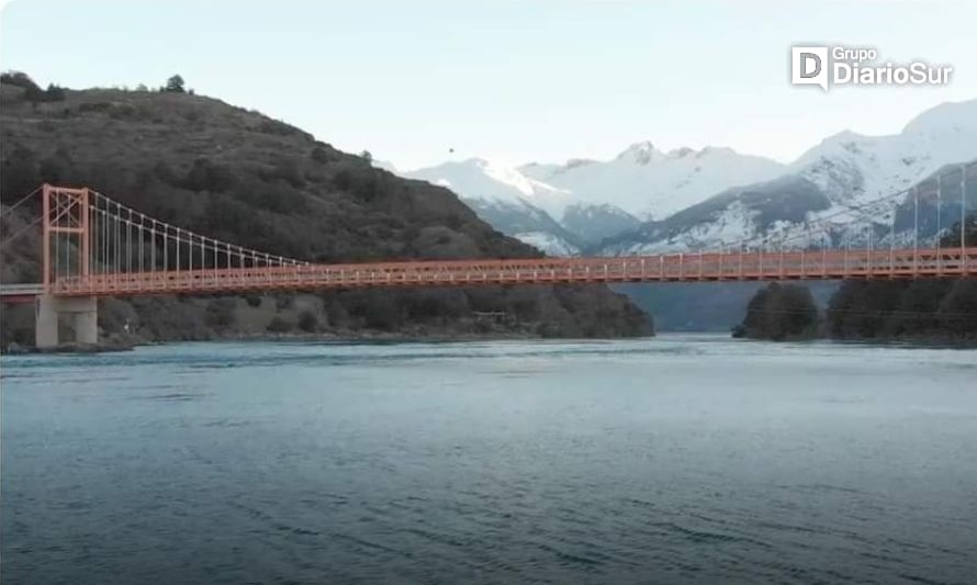 Restringen acceso a puente General Carrera por daños en péndolas