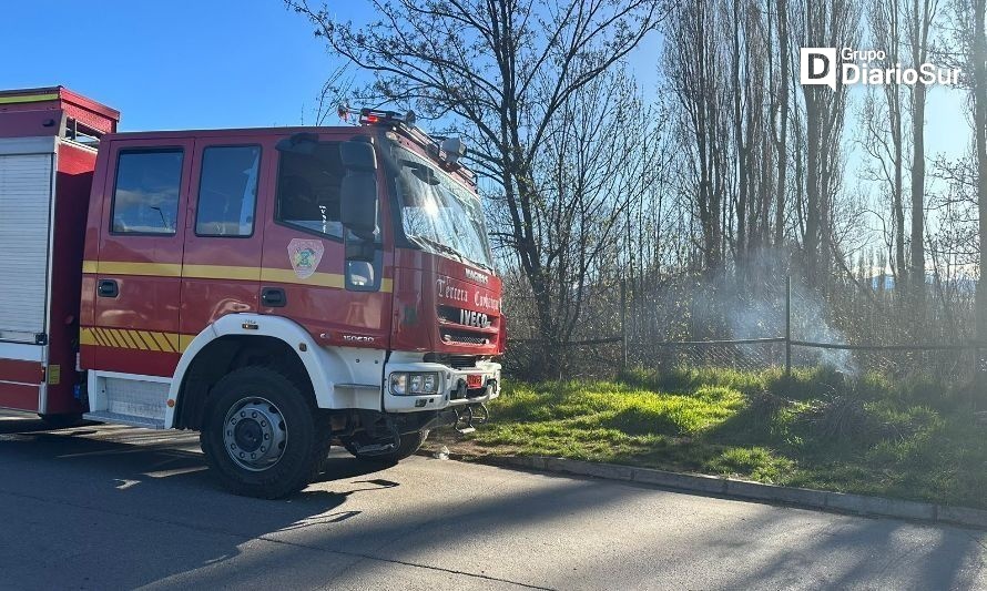 Bomberos acudió a control de fuego en pastizales