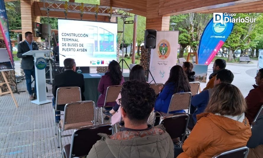 Gobernadora presentó proyecto de Terminal de Buses de Puerto Aysén 