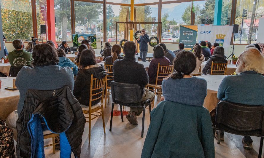 El lanzamiento de la academia junto a emprendedores ayseninos. Crédito: Corfo Aysén.