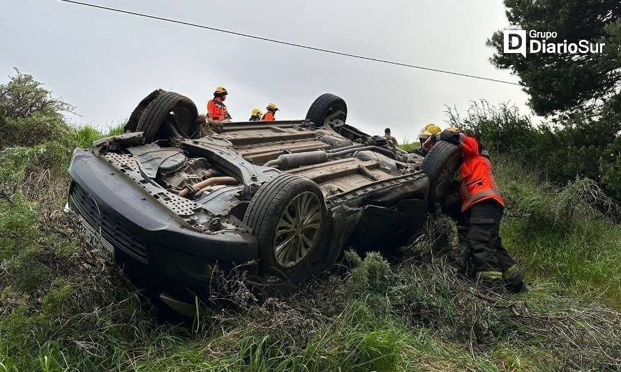 Una persona resultó lesionada tras volcamiento en ruta a Puerto Aysén