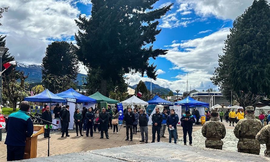 “Feria de Desarrollo Sostenible” intervino plaza de Coyhaique con stand informativos