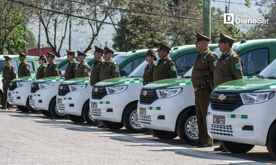 Nueva generación de vehículos reforzarán labores comunitarias de Carabineros 