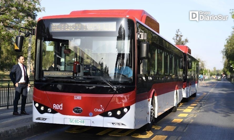 Modernos buses eléctricos como este es el que considera el proyecto para Coyhaique. Crédito: Ministerio de Transportes y Telecomunicaciones.