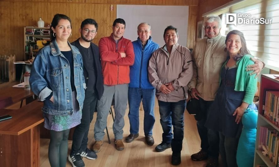 Guaitecas busca preservar dos oficios tradicionales de Aysén