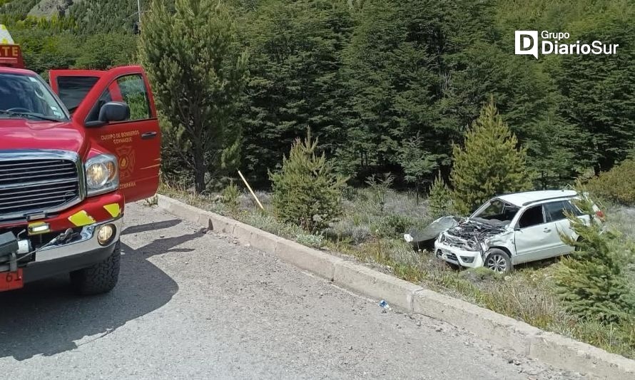 Vehículo se volcó cerca del sector Laguna Chiguay