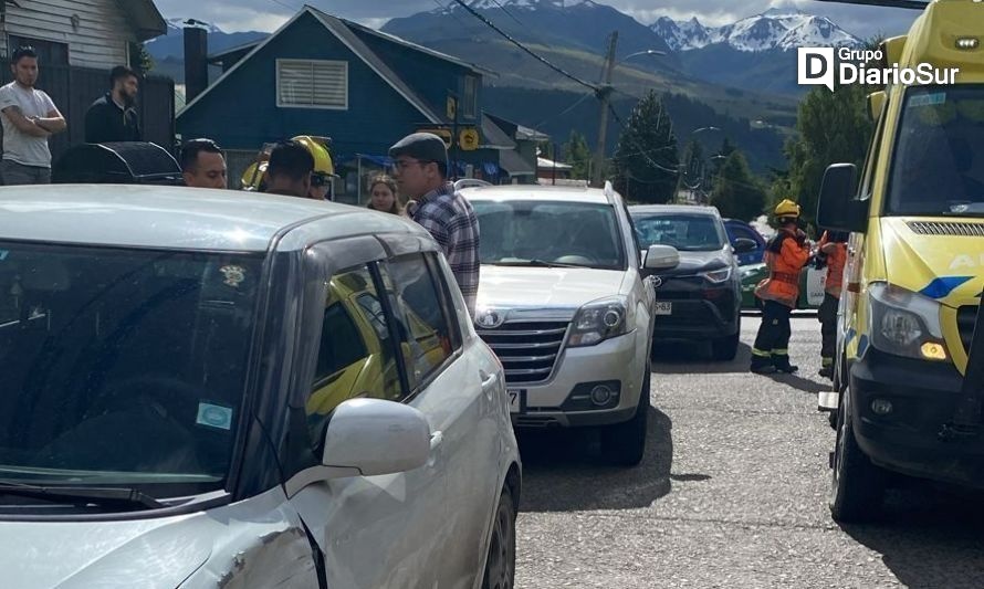 Una persona con lesiones tras colisión de vehículos en Coyhaique