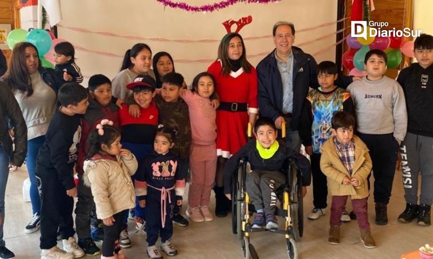 Emporcha celebró la Navidad junto a los hijos e hijas de estibadores ayseninos