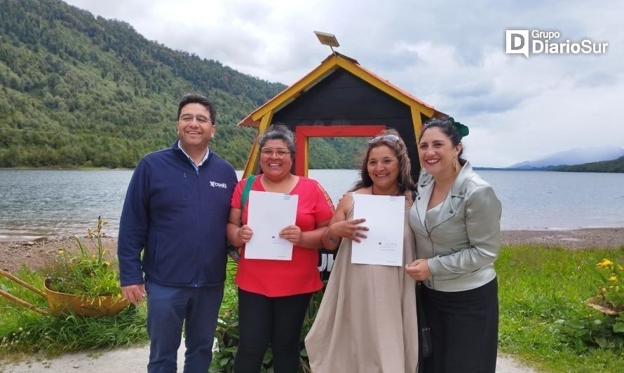 Entregan subsidios a 43 familias de Puyuhuapi