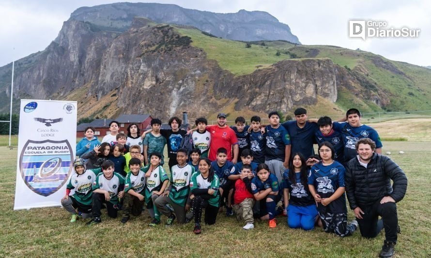 Seleccionado de rugby realizó clínica para deportistas infantiles