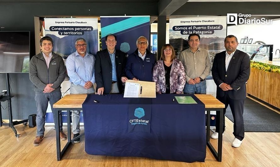 Emporcha y CFT Estatal de Aysén firman convenio de cooperación