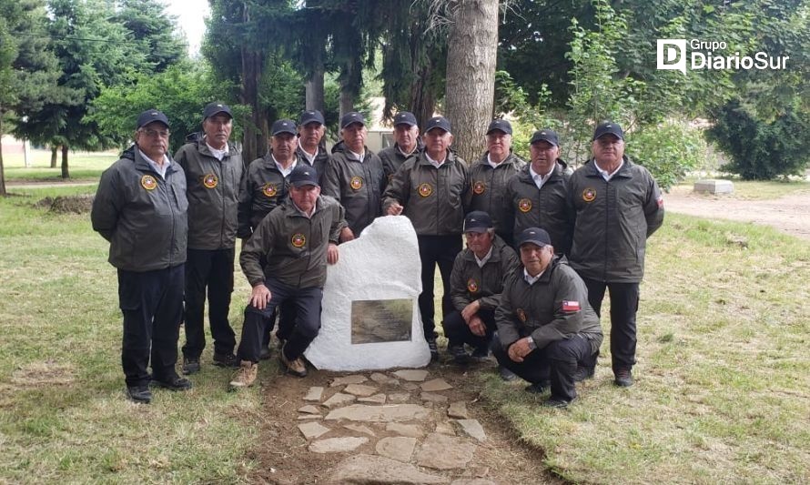Veteranos del 78 instalaron placa conmemorativa en el Destacamento Motorizado N°14 “Aysén”