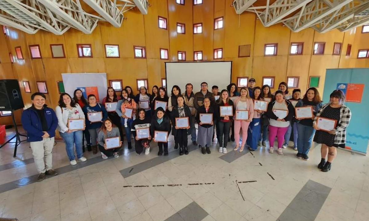 Fosis certificó a 60 usuarios de Puerto Aysén