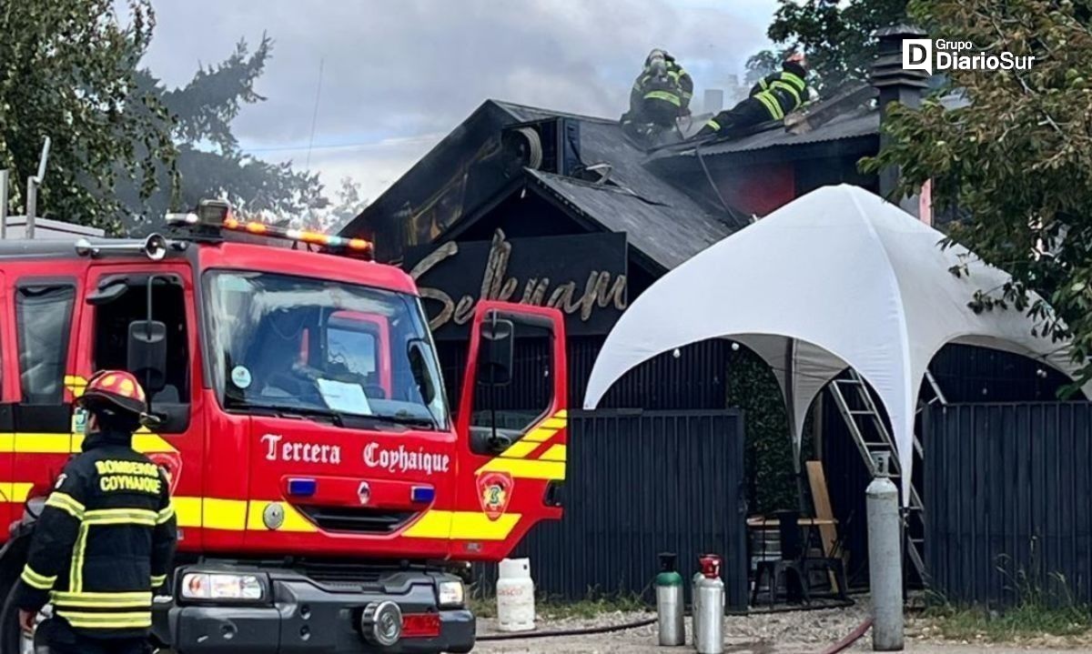 Incendio afecta a restaurante Selknam de Coyhique