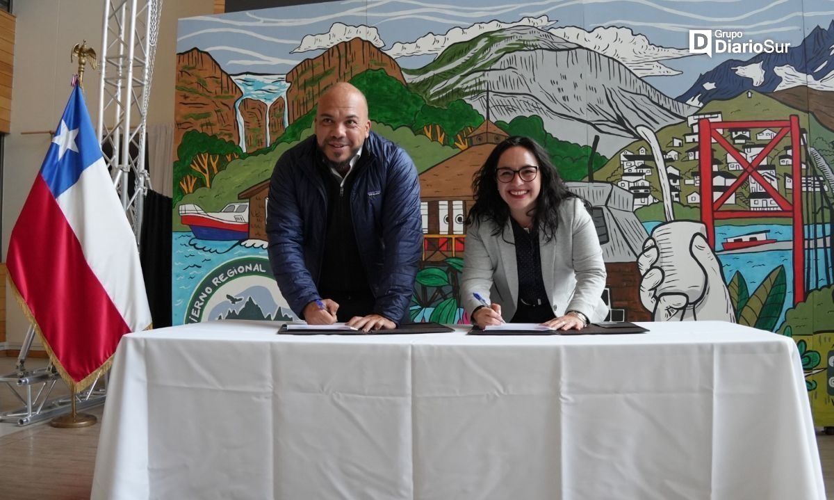 GORE Aysén firma convenio para fortalecer la prevención del delito