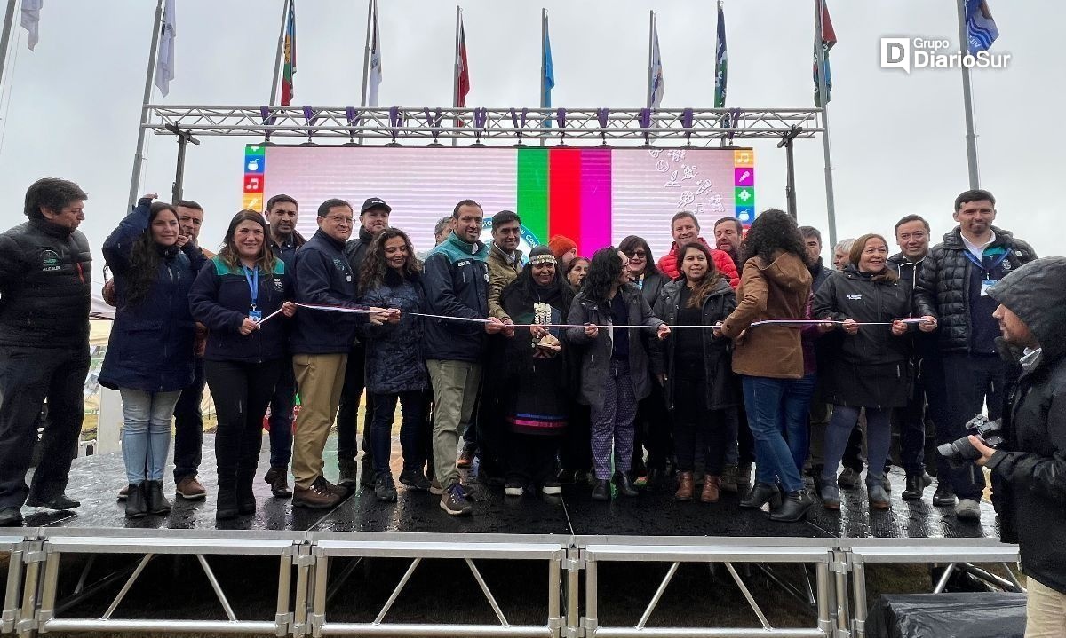 Llueva, truene o relampaguée: Coyhaique da inicio la Fiesta en el Corazón de la Patagonia