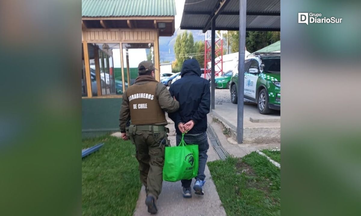 Detienen a menor de edad que portaba arma blanca en vía pública