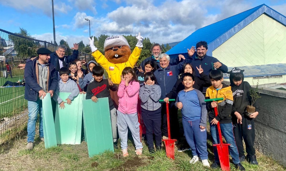 Impulsan jornadas educativas en escuelas públicas para el cuidado de los bosques en la región